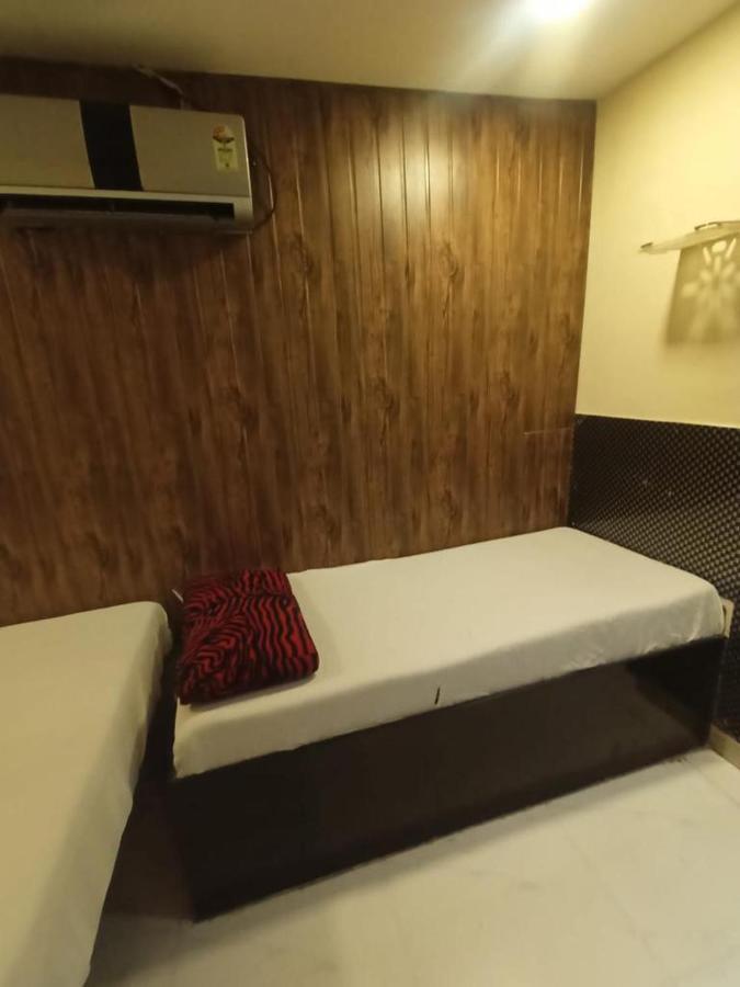 Hotel Janata Available For Qurantine Mandve 외부 사진